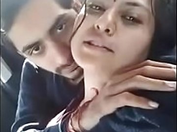 Indian Marrried Girl Romance With Ex Boyfriend In Car And Kissing Each Other Hot