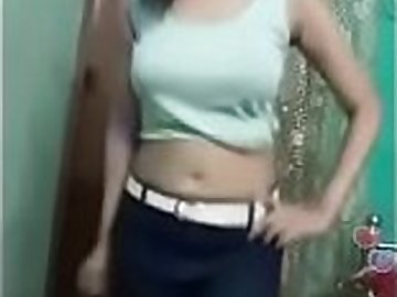 Cute Indian Girl Hot Dance